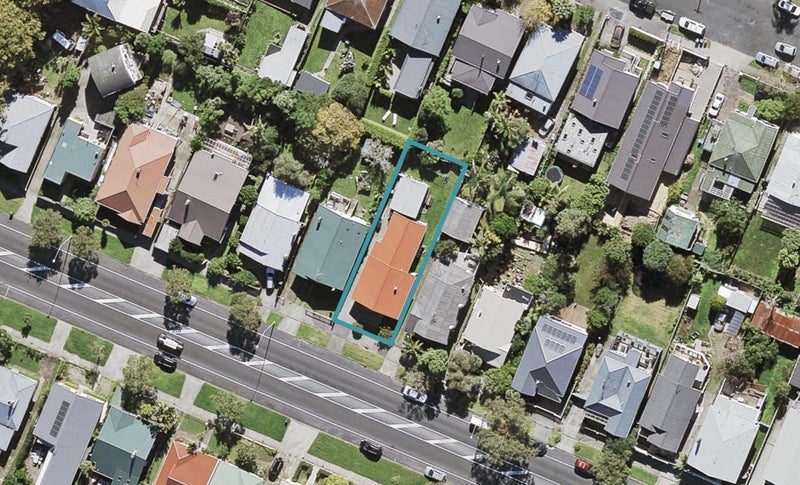 33 Old Mill Road, Grey Lynn, Auckland - Carousel 1