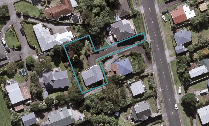 22 Lorna Street, Lynmouth, New Plymouth - Carousel 1