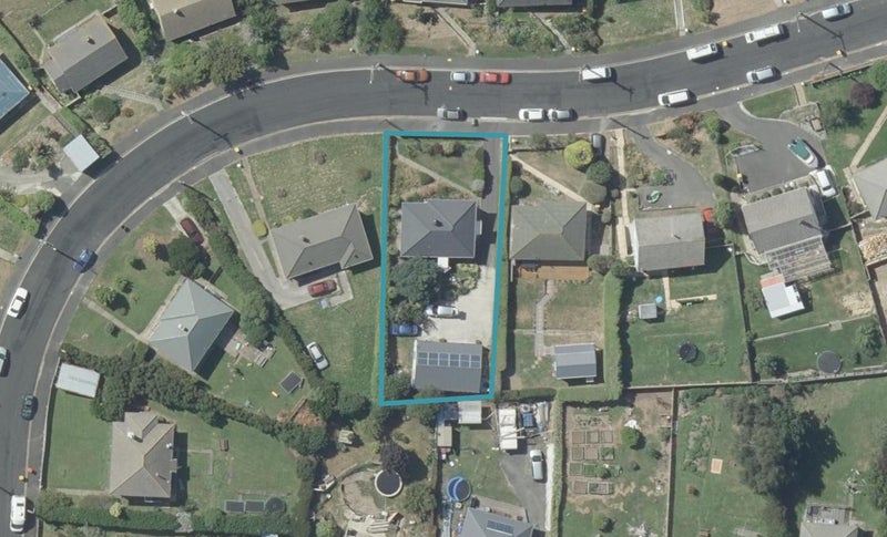 15 Panmure Avenue, Calton Hill, Dunedin - Carousel 1