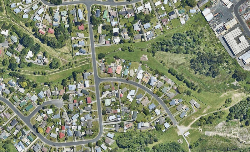 8 Deborah Place, Mangakakahi, Rotorua - Carousel 1