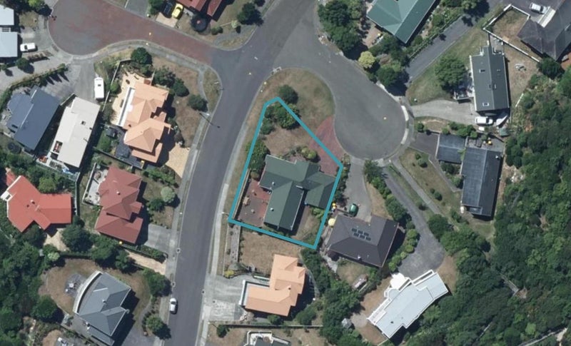 2 Iona Place, Papakowhai, Porirua - Carousel 1