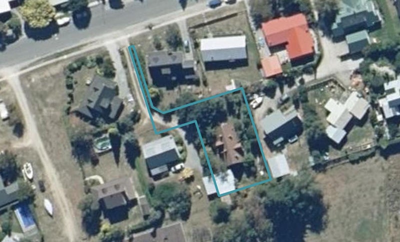 45 Oregon Drive, Kelvin Heights, Queenstown - Carousel 1