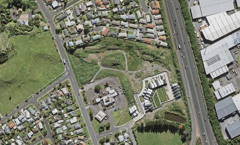 51 Huri Street, Mangere Bridge, Auckland - Carousel 1
