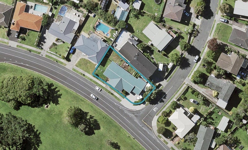 29 The Boulevard, Sunnyhills, Auckland - Carousel 1