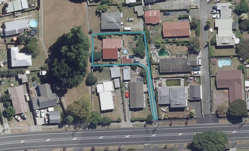 240 Sandwich Road, St Andrews, Hamilton - Carousel 1