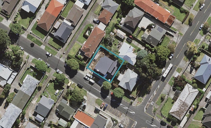 75 Rawhiti Road, One Tree Hill, Auckland - Carousel 1