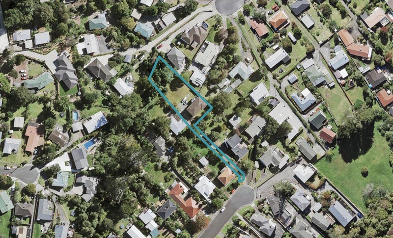 58A Fairmount Road, Titirangi, Auckland - Carousel 1