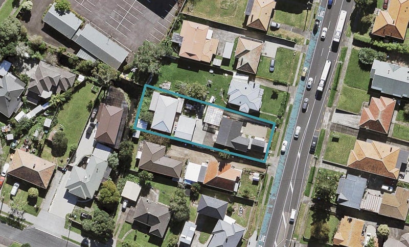 1043 Dominion Road, Mount Roskill, Auckland - Carousel 1