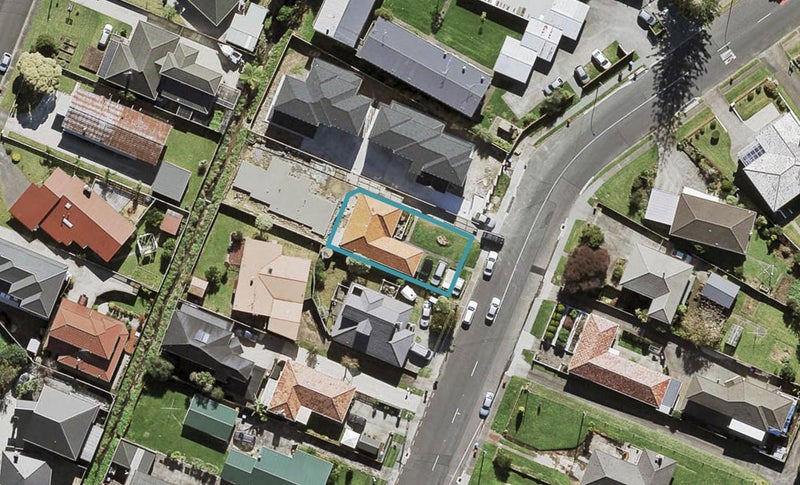 64 Olsen Avenue, Hillsborough, Auckland - Carousel 1