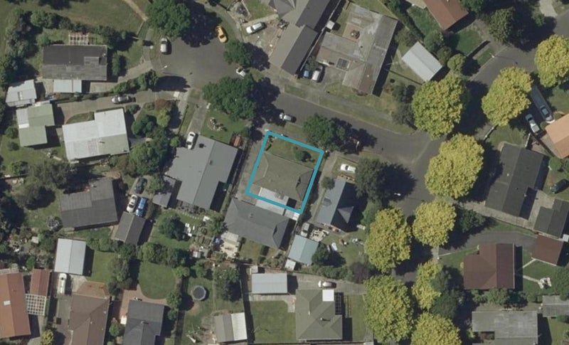 2 Spilman Place, Awapuni, Palmerston North - Carousel 1