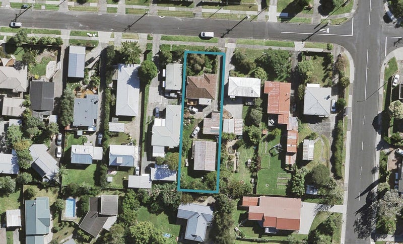 58 Routley Drive, Glen Eden, Auckland - Carousel 1
