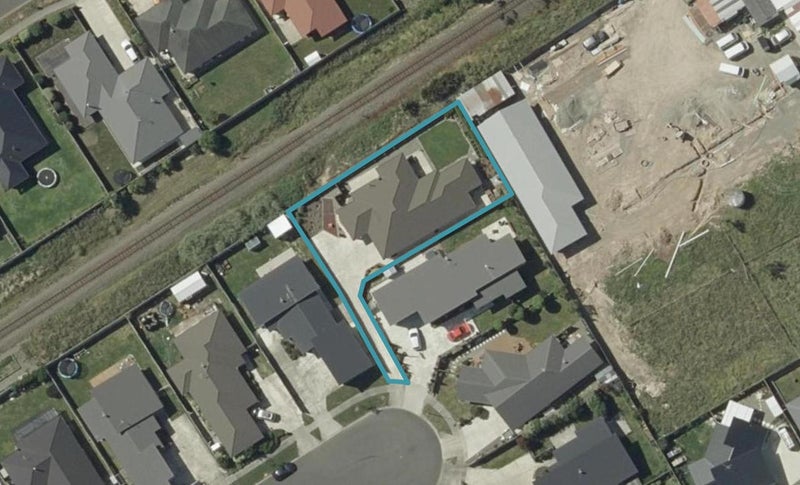 23 Medallion Court, Kelvin Grove, Palmerston North - Carousel 1