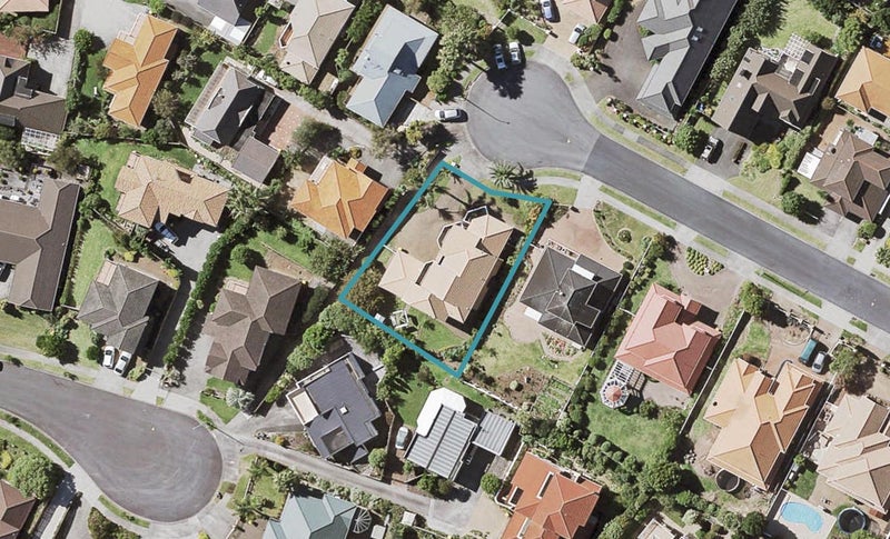 29 McCahill Views, Botany Downs, Auckland - Carousel 1
