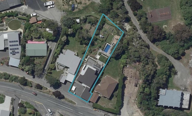 55 St Andrews Hill Road, Mount Pleasant, Christchurch - Carousel 1