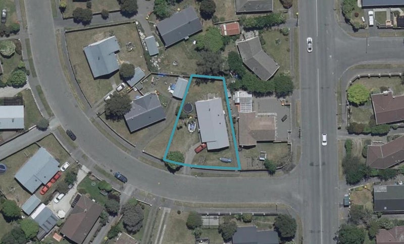 45 Medina Crescent, Parklands, Christchurch - Carousel 1