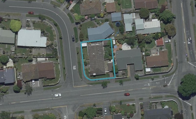 2 Rosedale Place, Avonhead, Christchurch - Carousel 1