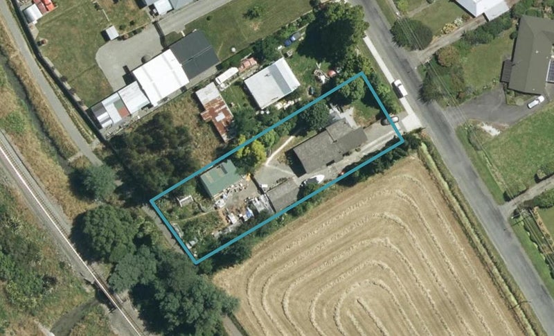 21 Vickerman Street, Grovetown, Blenheim - Carousel 1