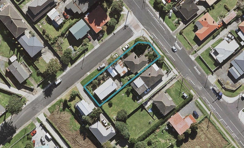 2/46 Thomas Road, Mangere, Auckland - Carousel 1