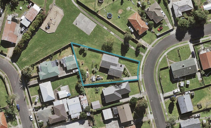 9 Corsair Crescent, Mangere, Auckland - Carousel 1