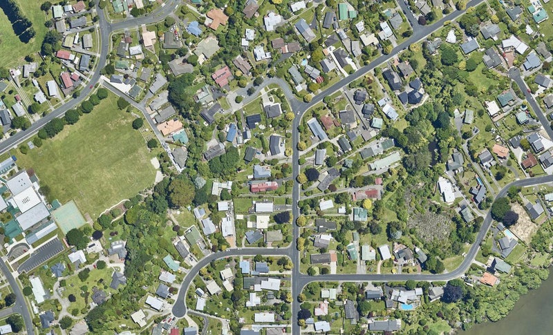 85 Grand Vue Road, Kawaha Point, Rotorua - Carousel 1