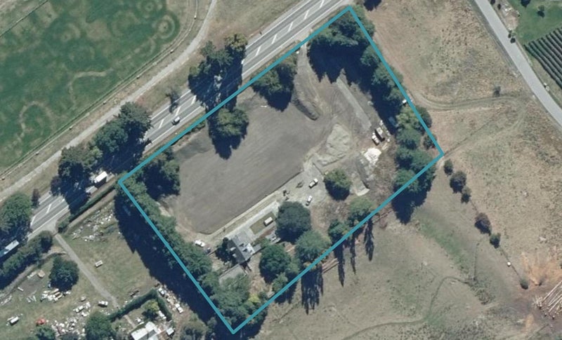 730 LAKE HAYES-ARROW JUN - Carousel 1