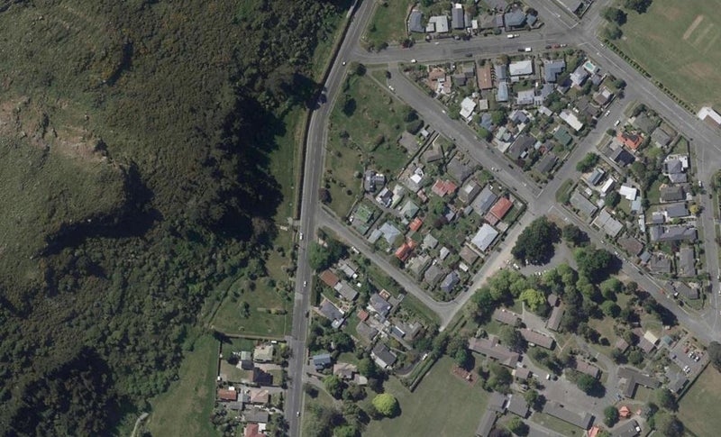 5 Paisley Street, Sumner, Christchurch - Carousel 1
