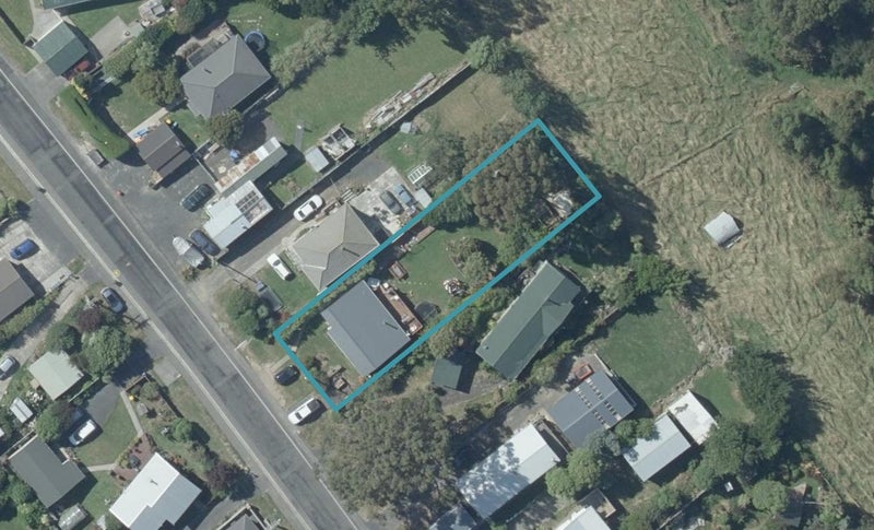 39 Scroggs Hill Road, Brighton, Dunedin - Carousel 1