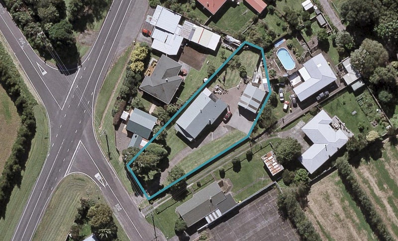 12 Tate Road, Brixton, Waitara - Carousel 1