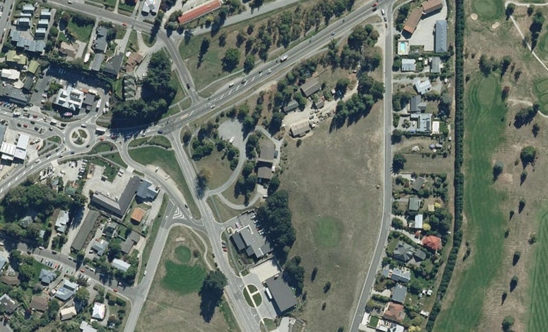 1 Ballantyne Road, Wanaka - Carousel 1