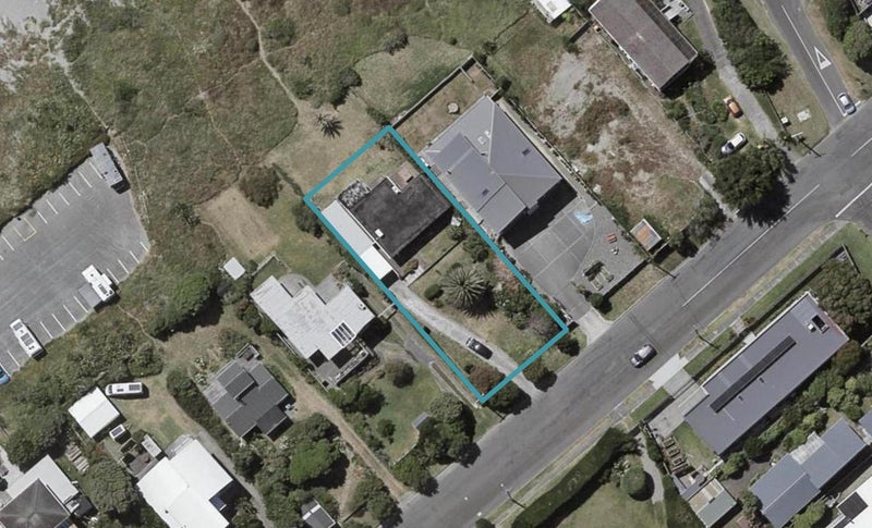 83 Tutere Street, Waikanae Beach, Waikanae - Carousel 1