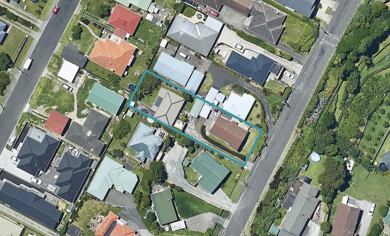 81A Greerton Road, Gate Pa, Tauranga - Carousel 1