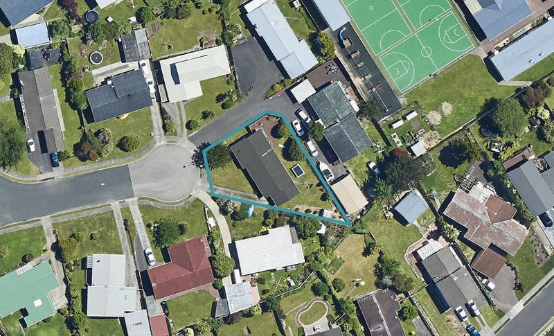 6 Rameses Place, Pomare, Rotorua - Carousel 1