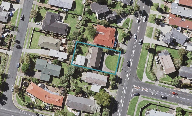 317 Bucklands Beach Road, Bucklands Beach, Auckland - Carousel 1