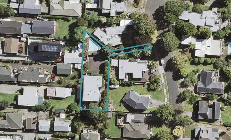 20 Coulthard Terrace, Opaheke, Papakura - Carousel 1