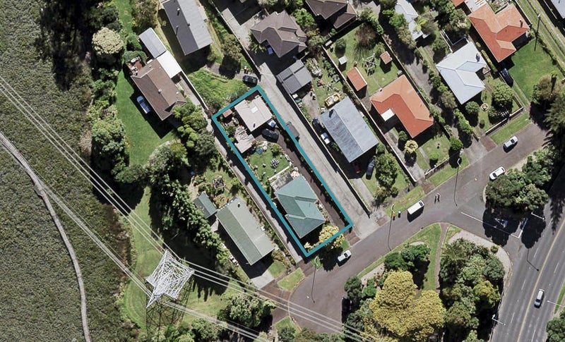 155 Ash Street, Avondale, Auckland - Carousel 1