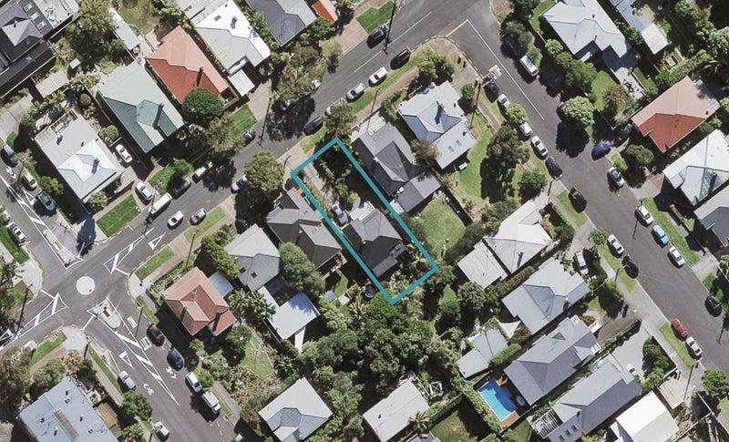82 Crummer Road, Grey Lynn, Auckland - Carousel 1