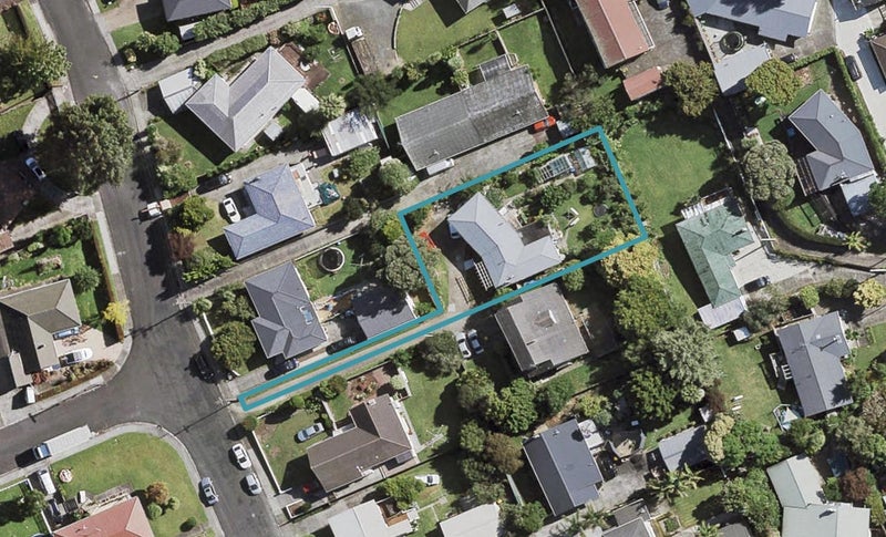 15 Tampin Road, Hillpark, Auckland - Carousel 1