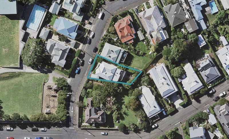 6/4 Saint Aubyn Street, Devonport, Auckland - Carousel 1