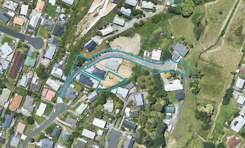 18 Dunrobbin Place, Gate Pa, Tauranga - Carousel 1