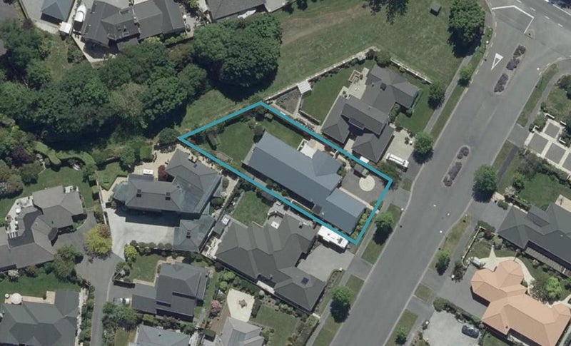 4 Nunweek Boulevard, Harewood, Christchurch - Carousel 1
