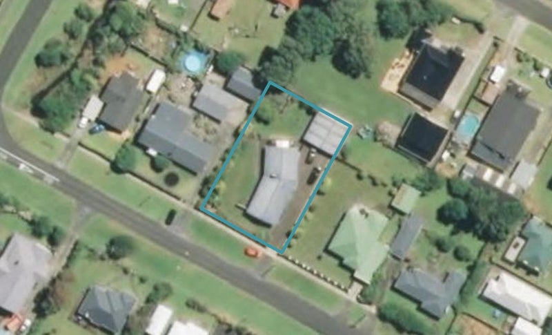 37 Fox Street, Opunake - Carousel 1