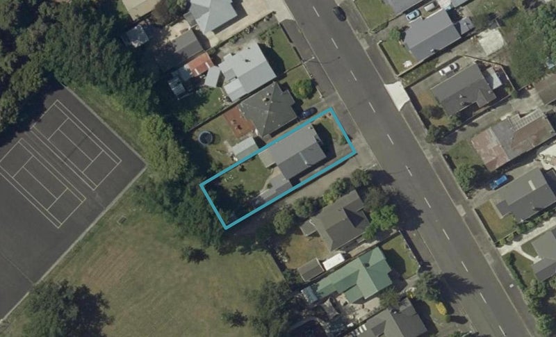 22 Shamrock Street, Takaro, Palmerston North - Carousel 1