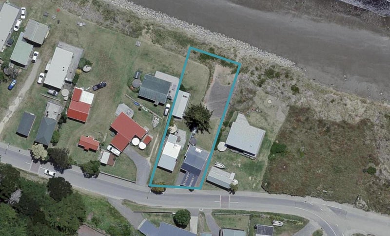 119B Jetty Road, Castlepoint, Tīnui - Carousel 1