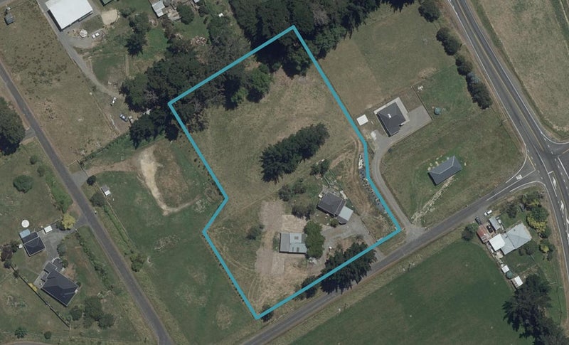 10 Knorp Street, Halcombe, Feilding - Carousel 1