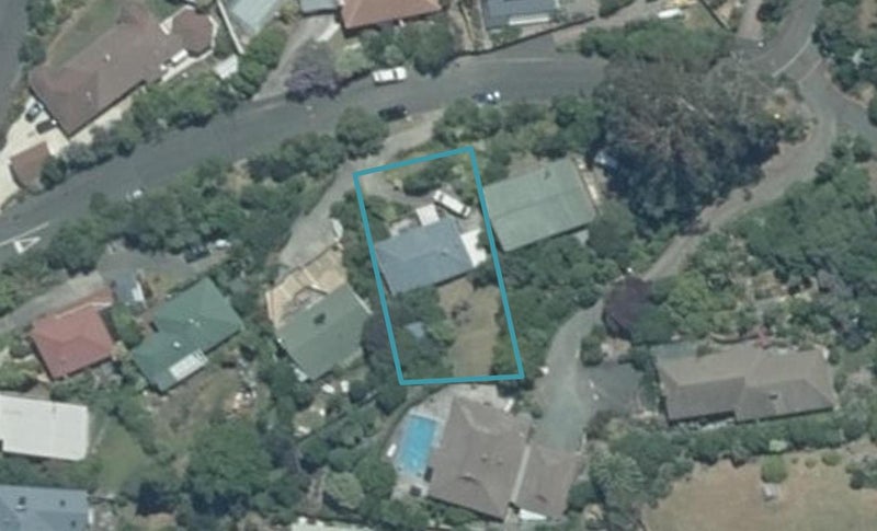 8 Rangiora Terrace, Tahunanui, Nelson - Carousel 1