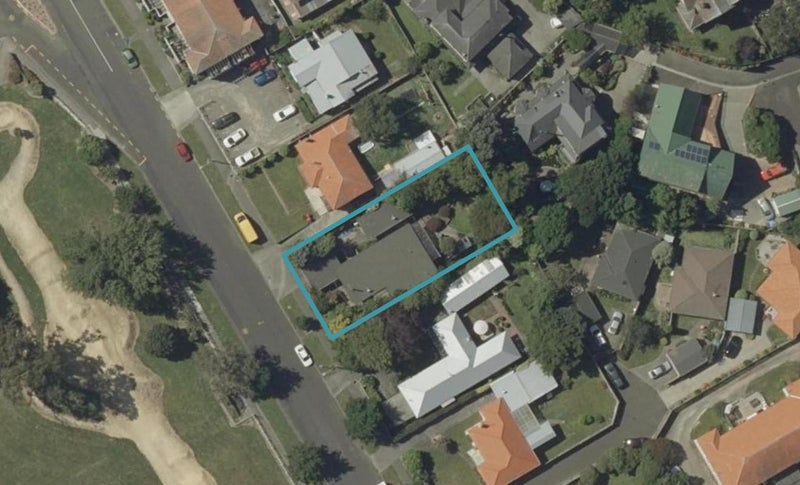 10 Freyberg Street, Roslyn, Palmerston North - Carousel 1