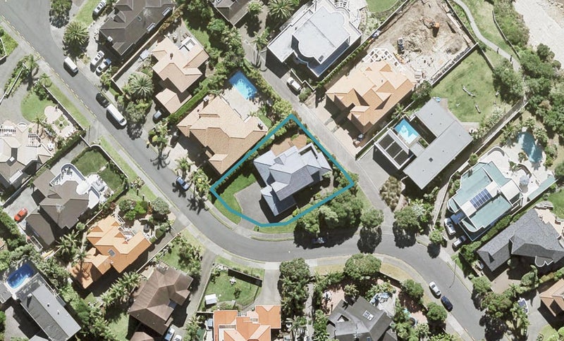 15 Gilberd Place, Torbay, Auckland - Carousel 1