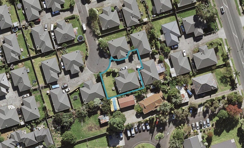 16 Alderson Lane, Favona, Auckland - Carousel 1