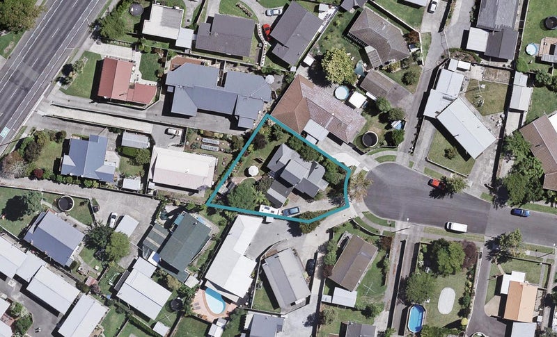 29 Jeffares Place, Taradale, Napier - Carousel 1