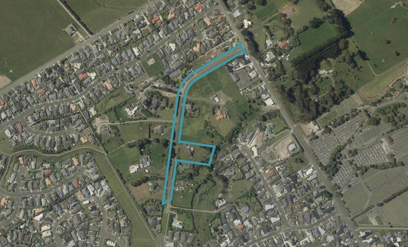 37 Schnell Drive, Kelvin Grove, Palmerston North - Carousel 1